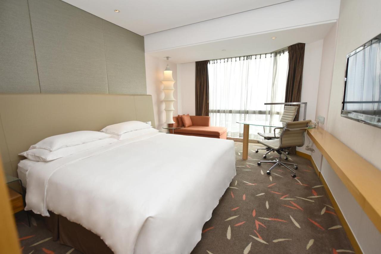 Crowne Plaza Zhongshan Wing On City By Ihg מראה חיצוני תמונה