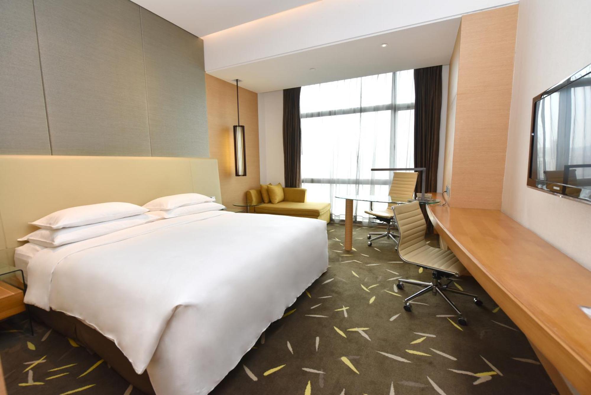 Crowne Plaza Zhongshan Wing On City By Ihg מראה חיצוני תמונה